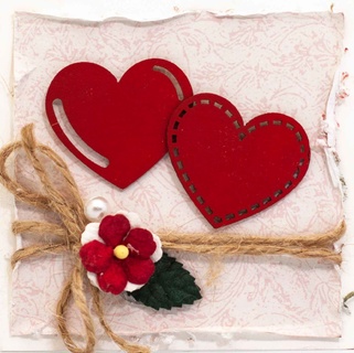 Т058 Открытка ручной работы 8х8 см (Букетная) - Два сердца